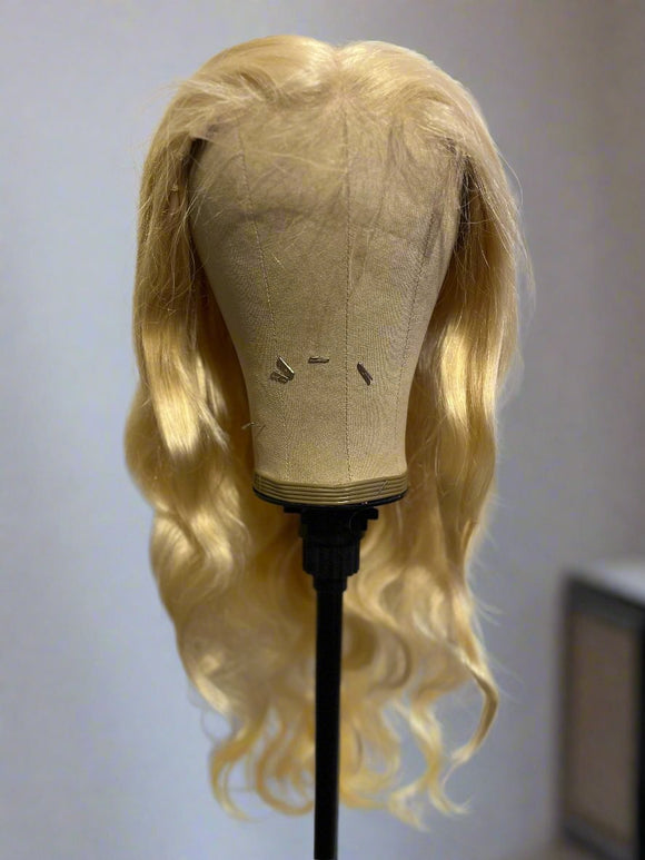 Blonde Uncustomixed Closure Wig Pic1